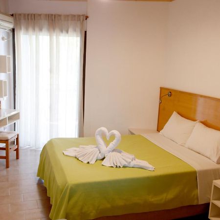 Valais Hotel Αλυκανάς Εξωτερικό φωτογραφία
