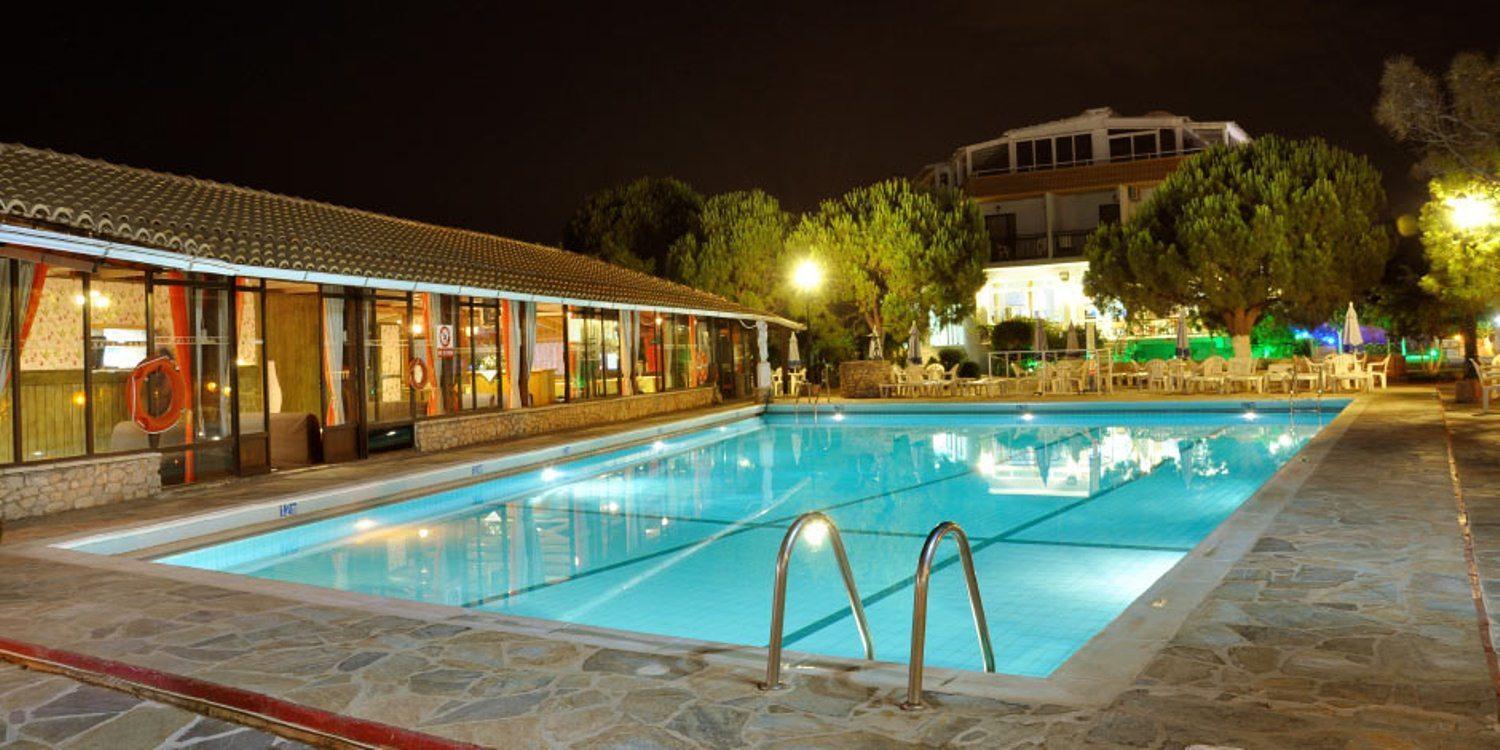 Valais Hotel Αλυκανάς Εξωτερικό φωτογραφία